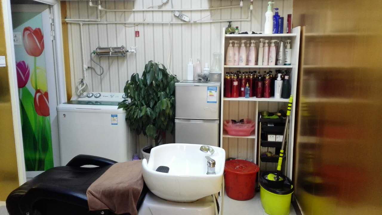南皮首脑美发分店 (4)